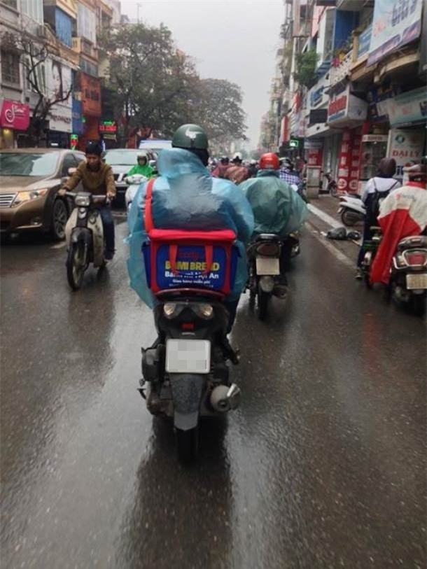 dich vu giao hang 'het gia' gap doi van khong het viec hinh anh 3