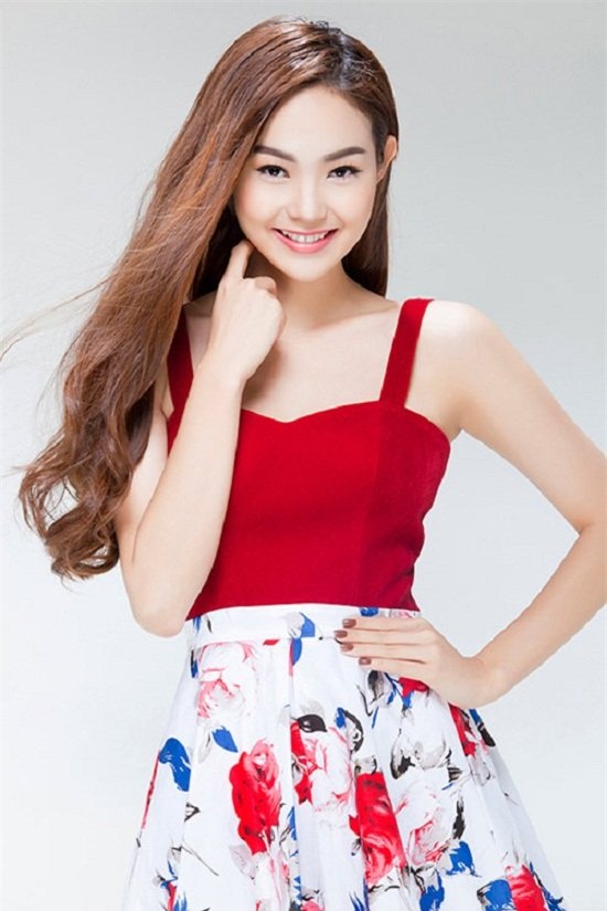 Nam Em, Minh Hằng, Quyền Linh, Lý Nhã Kỳ, Đức Tiến.