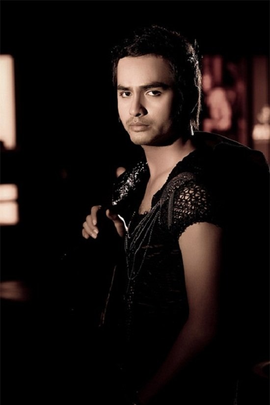 Nam Em, Minh Hằng, Quyền Linh, Lý Nhã Kỳ, Đức Tiến.