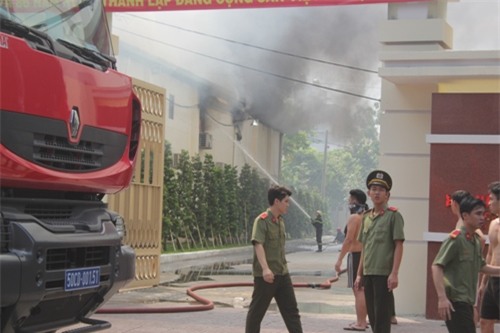 cháy, thế giới di động, trung tam sài gòn, quận 1