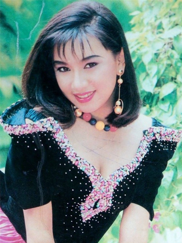 Việt Trinh, Diễm Hương, váy cưới, áo cưới, phim mỳ ăn liền, thập niên 90