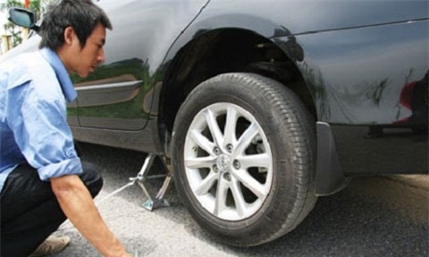 bảo dưỡng ô tô, sửa chữa ô tô