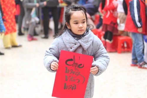 hoc sinh tieu hoc nguong ngung goi banh chung tet - 13