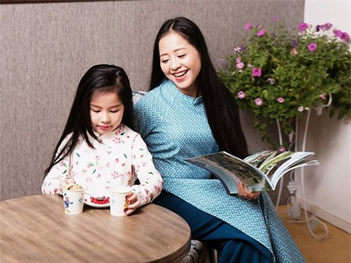 ao dai tuyet dep cho me va con gai yeu don tet - 3