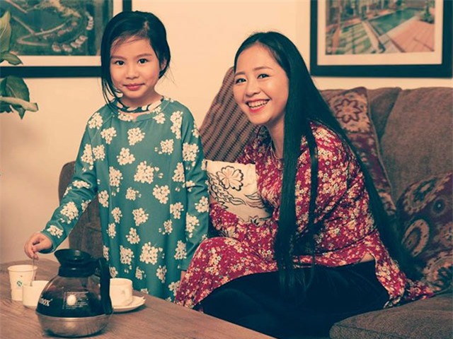 ao dai tuyet dep cho me va con gai yeu don tet - 6