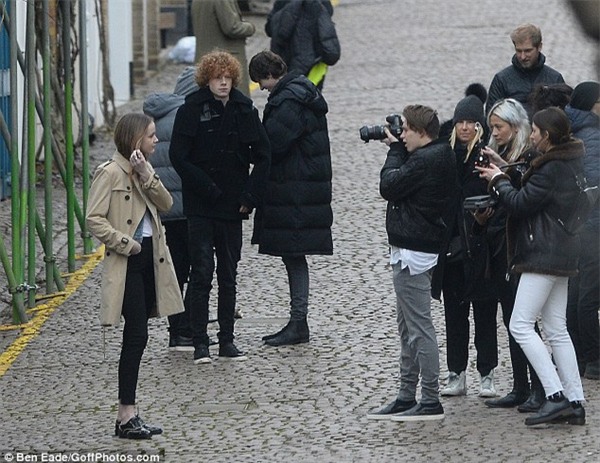 Những shot ảnh đầu tay đẹp long lanh của nhiếp ảnh gia Brooklyn Beckham - Ảnh 1.