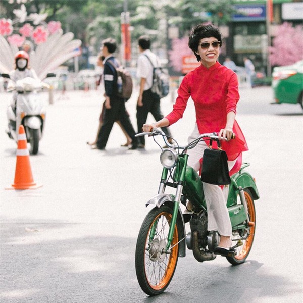 áo dài Tết