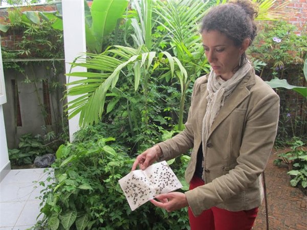 ô nhiễm môi trường, nuôi heo, kiện cán bộ xã, bác sĩ tây đi kiện