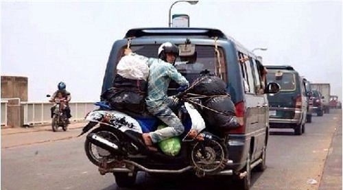 Cười nghiêng ngả với loạt ảnh chế ‘Hành trình về quê ăn Tết’ - Ảnh 7