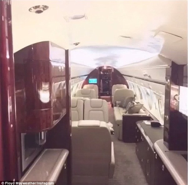 Mayweather chê cả núi tiền, quyết giữ danh hiệu độc cô cầu bại - Ảnh 3.