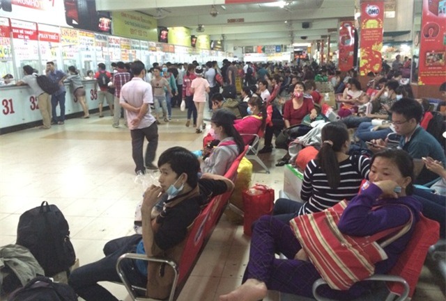 tàu xe, cuối năm, tết