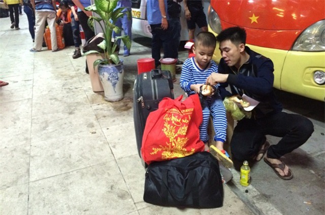 tàu xe, cuối năm, tết