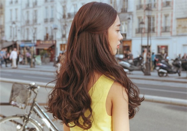 4 kiểu tóc giúp bạn xinh nhất với áo dài dịp Tết này - Ảnh 6.