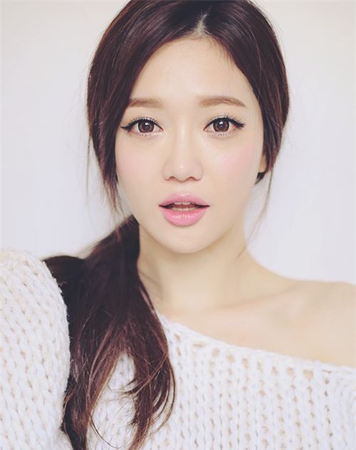 kiểu tóc diện Tết