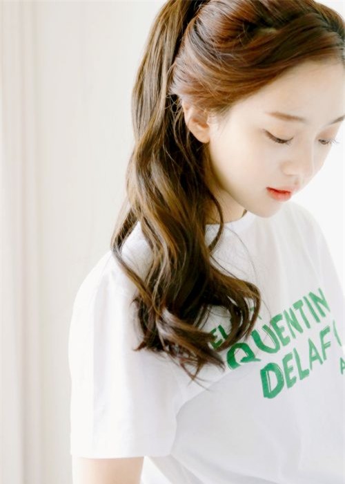 kiểu tóc diện Tết