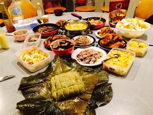 Tết đến, nỗi nhớ nào bằng nỗi nhớ của du học sinh - Ảnh 2.