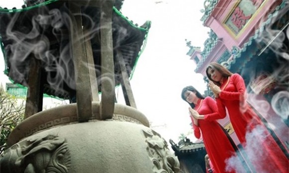 Tết Bính thân, xuất hành, mùng 1, đầu năm