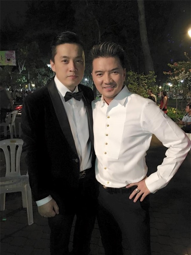 Sao Việt: Kẻ bận rộn, người thảnh thơi trong mùng 1 Tết