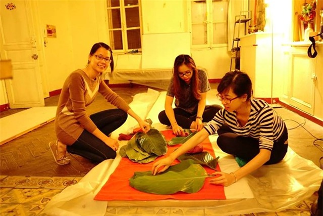 Du học sinh muôn phương đón Tết