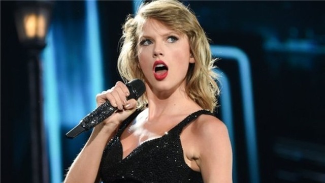 nhung thoi quen ky quac it biet cua sao hollywood hinh anh 10