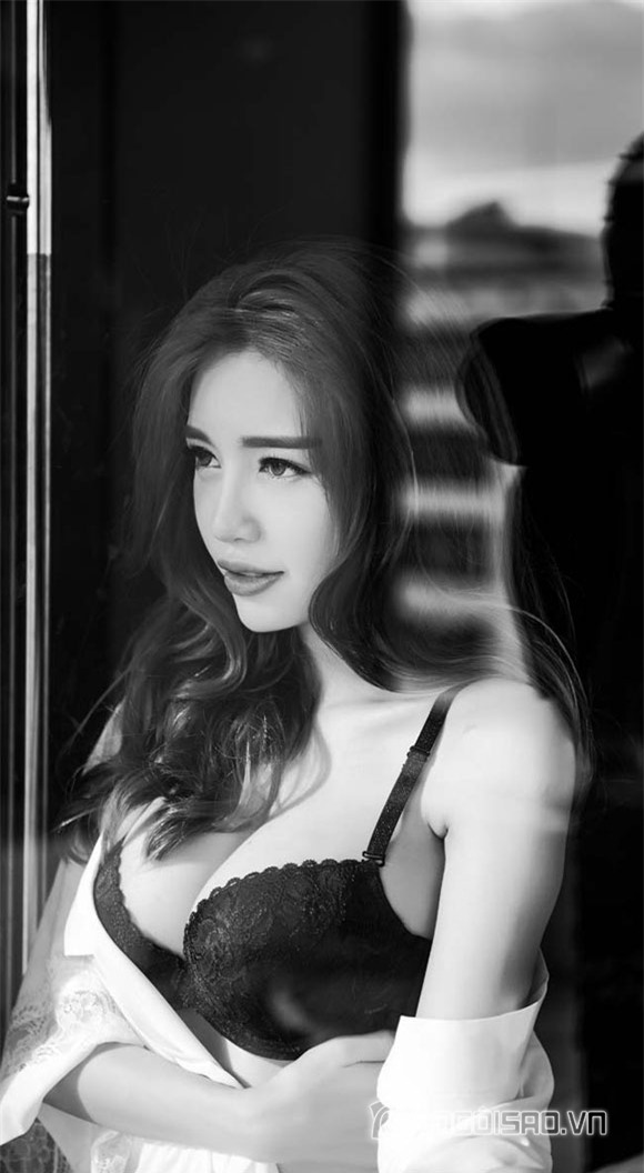 Điểm danh những biểu tượng sexy của showbiz Việt 0