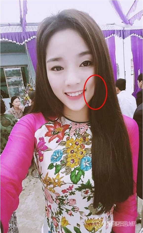 Selfie là gì 30 cách tạo dáng chụp tự sướng đẹp tự nhiên