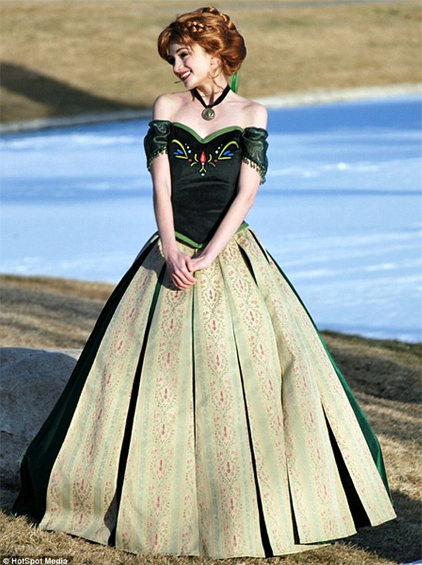 Bạn có sẵn sàng chi 300 triệu để trở thành công chúa Disney như cô nàng này? - Ảnh 9.