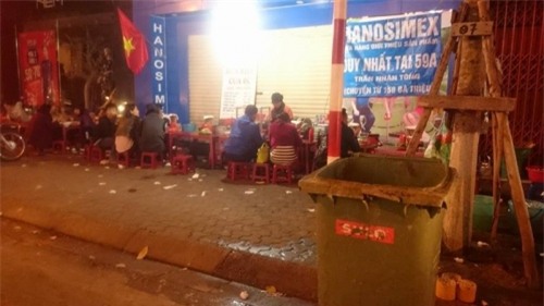 chặt chém, đầu năm, năm mới, bát bún, bún riêu, 200 ngàn đồng, hà nội, tết nguyên đán