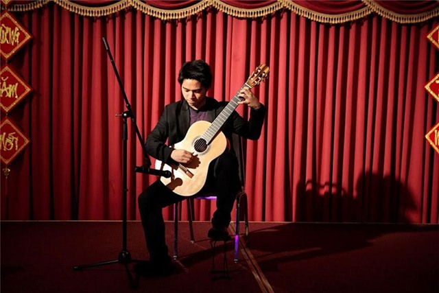 GS Ngô Bảo Châu, du học sinh, Chicago, thanh niên, sinh viên