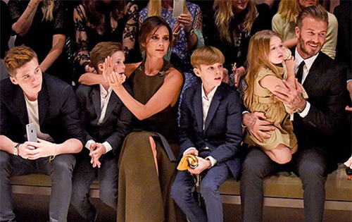 Beckham, Victoria, ngôi sao, túc cầu, M.U, Premier League, huyền thoại, siêu xe