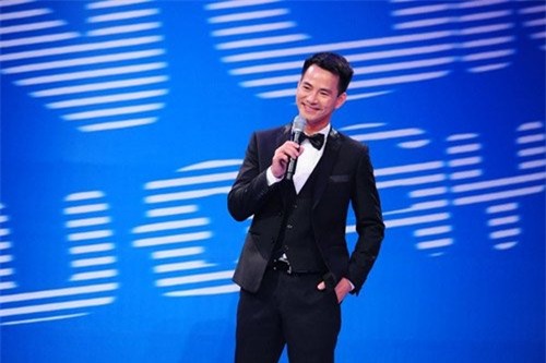 danh hai hoai linh kiem tien khung nhat nam 2015 hinh anh 5