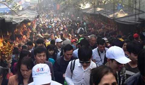 Chùa Hương, khai hội Chùa Hương, Tết Nguyên đán