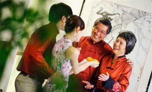 neu co mot ngay, dan ong phai ve que vo an tet? - 1