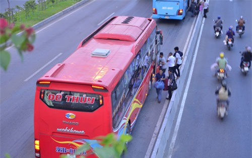 nghỉ Tết, đồ đạc, về quê, ùn tắc, tắc đường