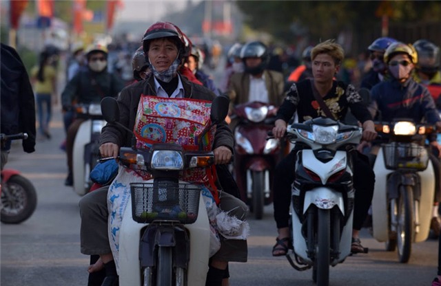 nghỉ Tết, đồ đạc, về quê, ùn tắc, tắc đường