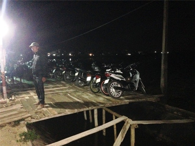 Chợ Viềng, phiên chợ Viềng, chợ Viềng cầu may, quây nghĩa trang, bãi gửi xe