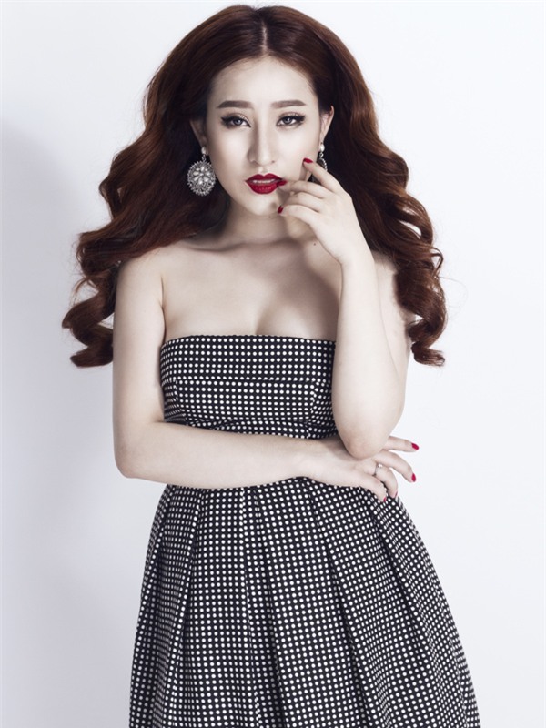 Cô dâu lên tiếng khẳng định ảnh đám cưới với Hồ Quang Hiếu là thật - Ảnh 3.