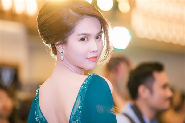 Báo Thái ca ngợi Ngọc Trinh là nữ siêu sao của Việt Nam - Ảnh 5.