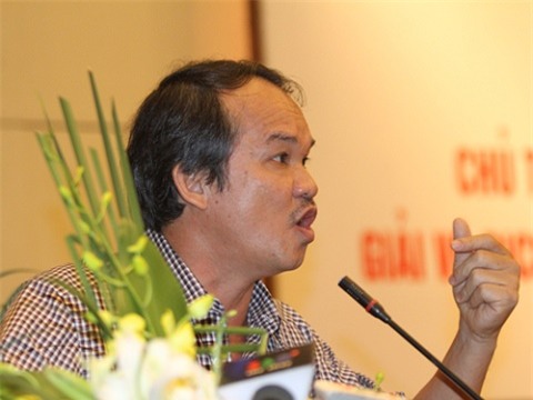 Bau Duc da thang nhung gio la luc NHM doi ong hanh dong