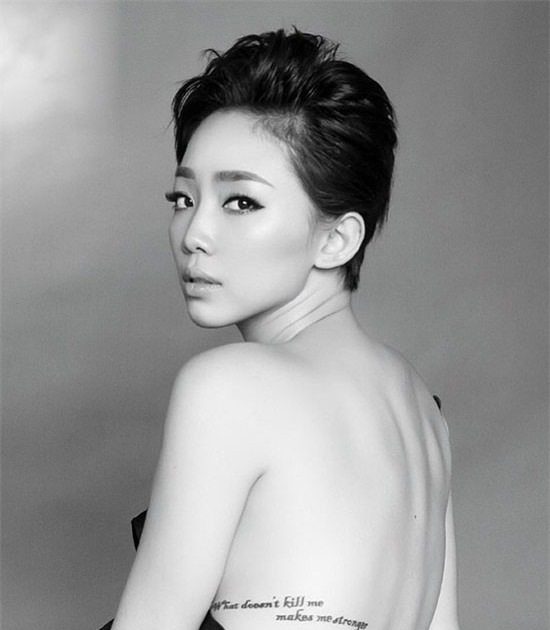 toc tien va biet tai khoe lung tran 