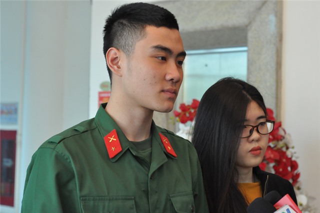 bảo lưu đại học nhập ngũ, tình nguyện nhập ngũ