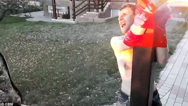 Buôn ma túy, tên tội phạm bị sĩ quan Nga tra tấn dã man đến chết - Ảnh 3.