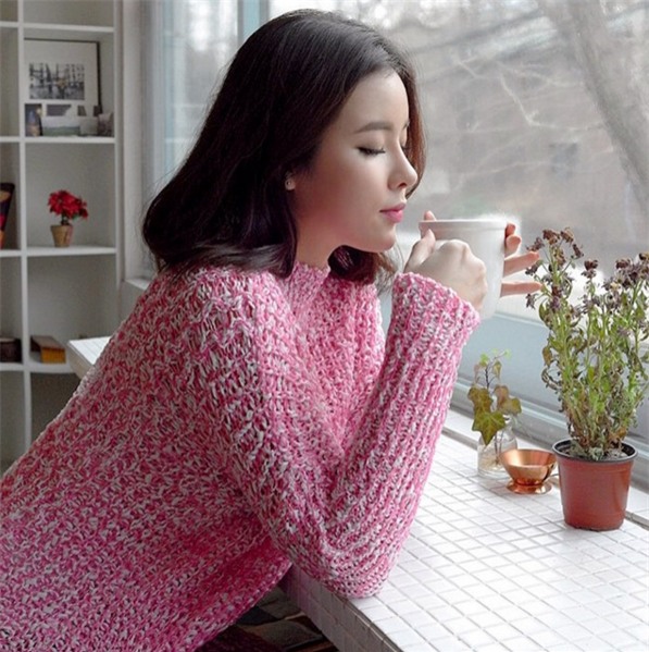 tóc chạm vai