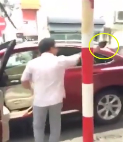 Người đàn ông rút súng bắn liên tiếp sau vụ va chạm khiến nhiều người hốt hoảng (Ảnh minh họa)