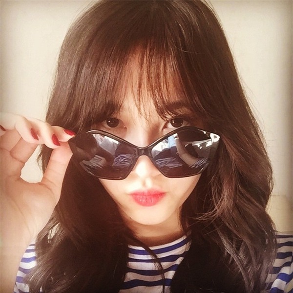 Tóc mái lưa thưa của sao Việt