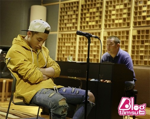 son-tung-mtp-danh-doi-de-noi-tieng-blogtamsuvn-3