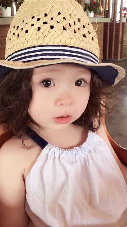 Soi tủ đồ siêu dễ thương của