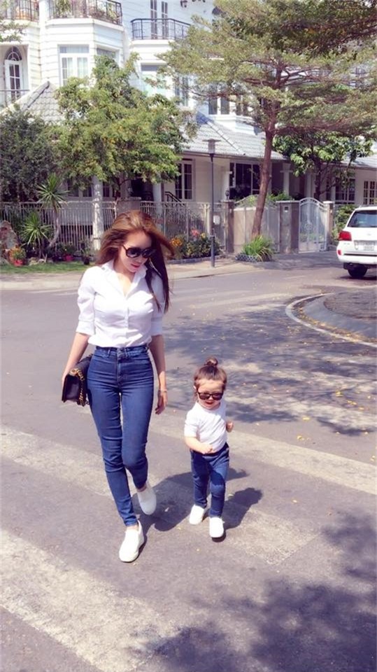 Soi tủ đồ siêu dễ thương của