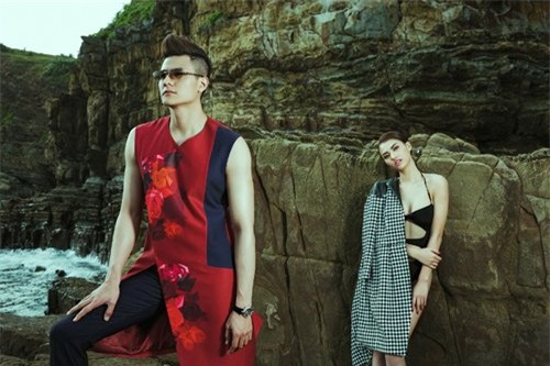 hong que khoe duong cong goi cam ben vinh thuy hinh anh 5