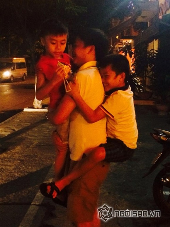 Loạt ảnh Chu Đăng Khoa vẫn hạnh phúc bên vợ con lúc cặp Hà Hồ 2